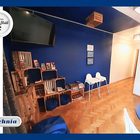 Hostel Mlotek I Perlik Tarnowskie Góry 外观 照片