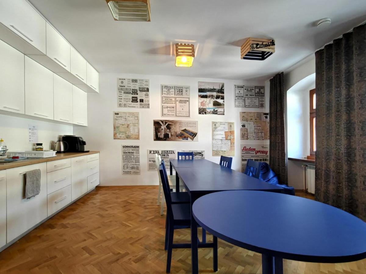 Hostel Mlotek I Perlik Tarnowskie Góry 外观 照片