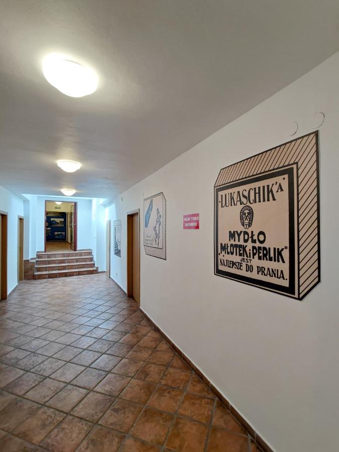 Hostel Mlotek I Perlik Tarnowskie Góry 外观 照片